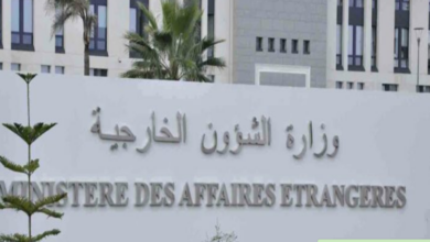 Photo of الجزائر تستدعي القائم بأعمال السفارة الفرنسية احتجاجًا على بيان “منحاز”
