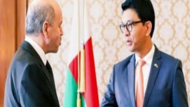 Photo of وزير الصحة الجزائري ينقل رسالة خطية من الرئيس تبون إلى نظيره في مدغشقر