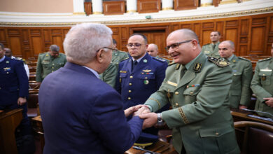 Photo of رئيس مجلس الأمة يستقبل وفد ضباط سامين من المدرسة العليا الحربية