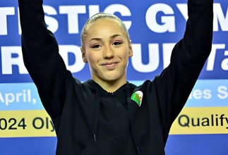 Photo of نمور تبلغ نهائي العمودين بثقة في القاهرة