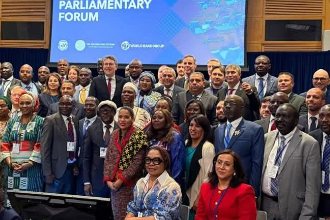 Photo of البرلمان الجزائري في قلب نقاشات واشنطن الاقتصادية