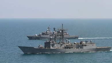 Photo of  بترايوس يحذر من مخاطر الألغام البحرية واضطراب الملاحة في مضيق هرمز