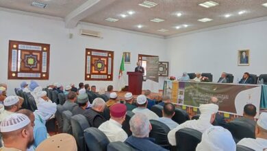 Photo of  اختتام تكوين المرشدين الدينيين بالتأكيد على وحدة المرجعية والانضباط الميداني