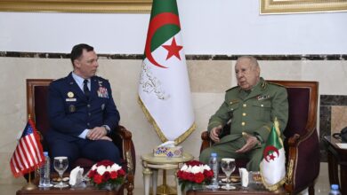 Photo of شنڨريحة يستقبل قائد أفريكوم بالجزائر ويبحثان سبل التعاون العسكري
