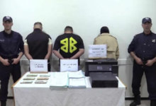 Photo of تفكيك شبكة تزوير ملفات سكن بالعاصمة وحجز مبالغ مالية ووثائق مزيفة