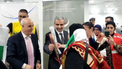 Photo of وصول أول دفعة من الحجاج الجزائريين إلى أرض الوطن