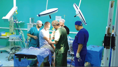 Photo of 140 عملية جراحية مجانية تنجح في مستشفى طولقة