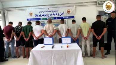 Photo of برج بوعريريج: توقيف أفراد شبكة إجرامية عقب تداول فيديو لشجار باستعمال أسلحة بيضاء وكلاب مدرّبة