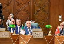 Photo of Ahmed Attaf réaffirme au Caire les positions constantes de l’Algérie sur les dossiers arabes