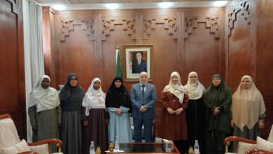 Photo of بلمهدي يستقبل أول دفعة من المرشدات الدينيات المتوجهات إلى مصر للتكوين