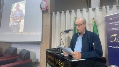 Photo of المكتبة الرئيسية للمطالعة العمومية بخنشلة تحتفي بالكاتب محمد قايدي.