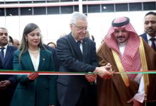 Photo of عزوز ناصري يدشّن الطبعة الـ29 لمعرض الجزائر الدولي للكتاب