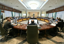 Photo of الحكومة تدرس تسوية ميزانية 2024 وتحضيرات الانتخابات ومشاريع السكك الحديدية